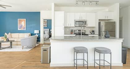 Landing Apartments Waller