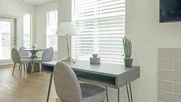 Apartment, 3 Bedrooms, 2 Bathrooms (3 QueenBed) | Living area | 50-inch TV with digital channels