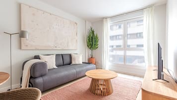 Departamento, 1 cama matrimonial y sofá cama | Área de sala de estar