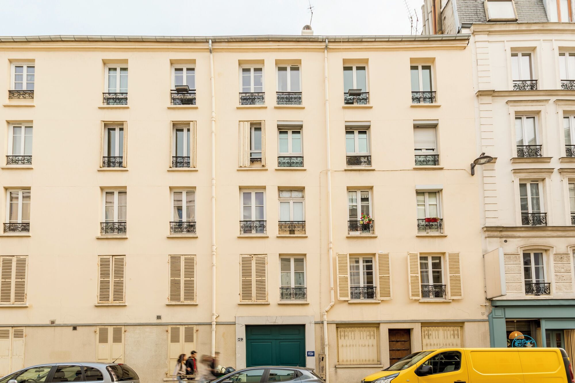 واجهة المنشأة