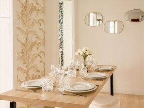 Apartment, City View | Private kitchen - Merveil Family Suites - Viala I-II-IV (Paris)