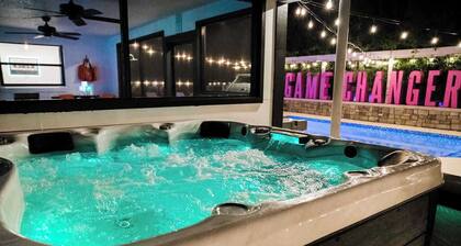 The Soundwave Retreat 🌴 Pool, Spa & Golf Oasis