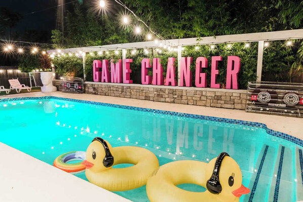 Pool