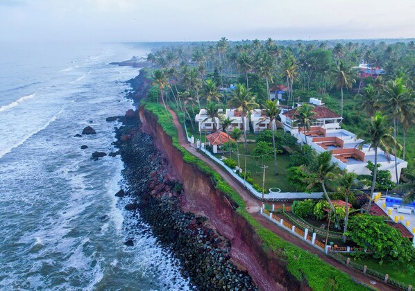 Exterior - Solaris Beach View Resort by VOYE HOMES (Varkala)