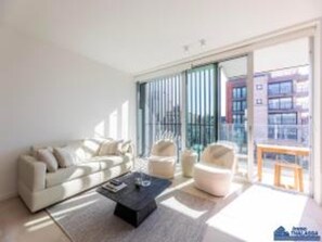 Apartment | Living room