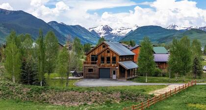 Slate View Dreams,  Close to CB, hot tub, deck, patio, firepit, views!