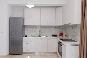 High chair, dining tables - Captain's Residence (Ksamil)