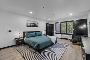 1 slaapkamer, een strijkplank/strijkijzer, gratis wifi, beddengoed