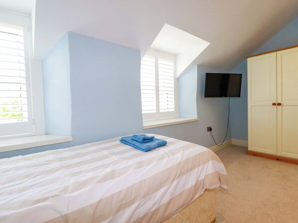 2 bedrooms, individually decorated, individually furnished, free WiFi - Heatherlea Cottage (St Austell)