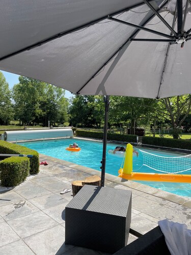 Chambre d'Hote 3 couchages avec piscine et cuisine équipée Le Mans/Circuit 24 H