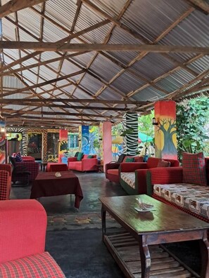 واجهة المنشأة