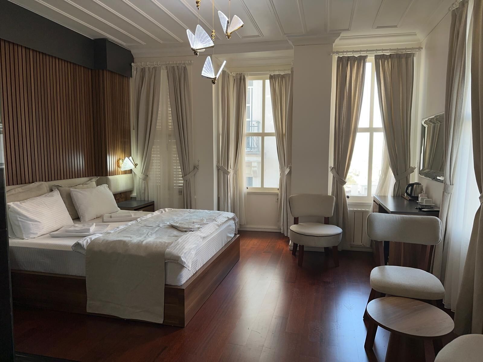 Deluxe suite ,Sea view | Living area