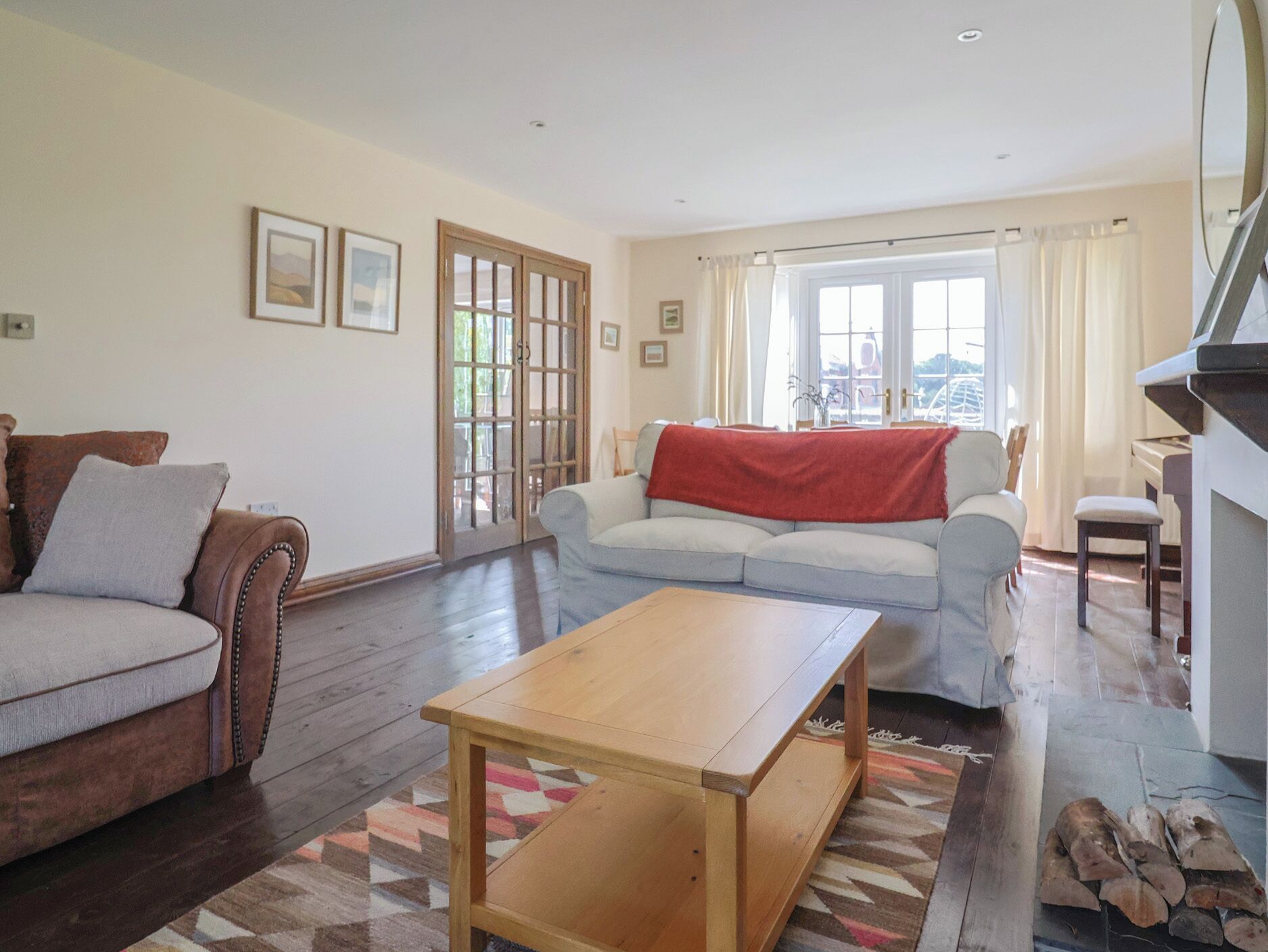 Cottage | Living area