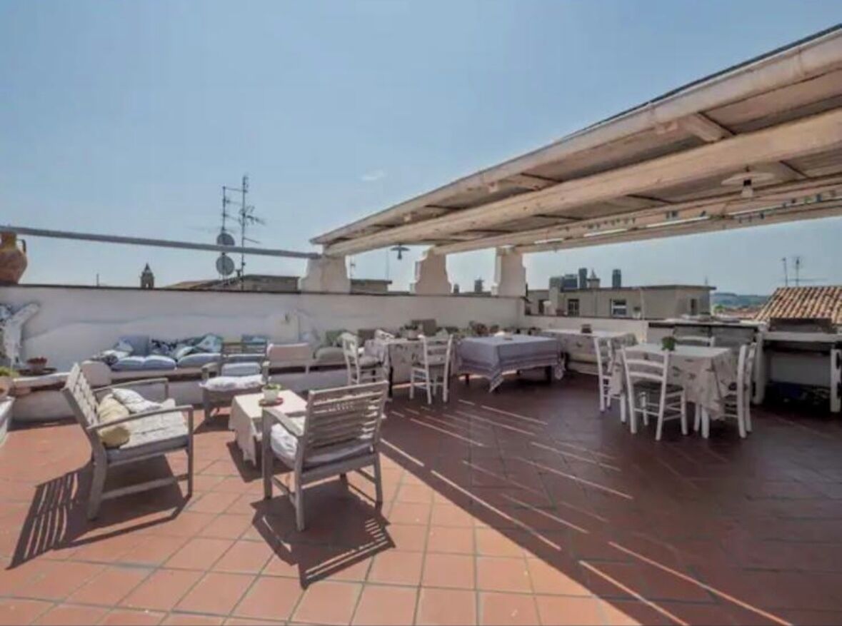 Penthouse superior, vista a la ciudad | Terraza o patio