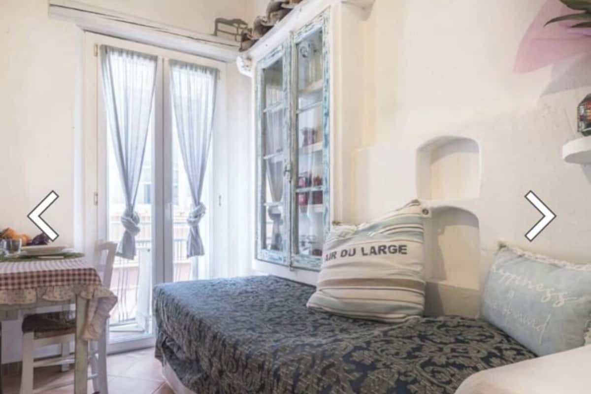 Deluxe Apartment, Balcony, City View | Living area | Flat-screen TV