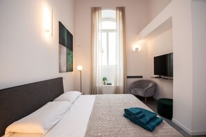 Coffres-forts dans les chambres, Wi-Fi gratuit, draps fournis