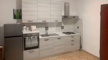 Four, plaque de cuisson