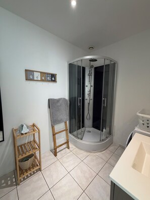 風筒、番梘、廁紙