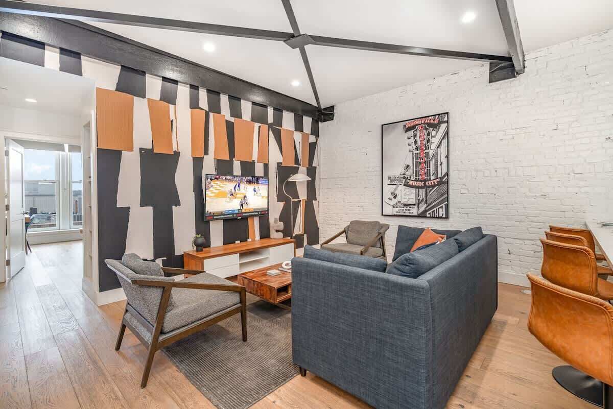 Smart TV, offices