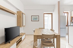 Dining - Rockefeller Apartment 1 (Alghero)