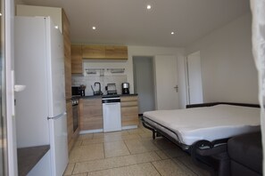 2 Schlafzimmer, Bügeleisen/Bügelbrett, WLAN