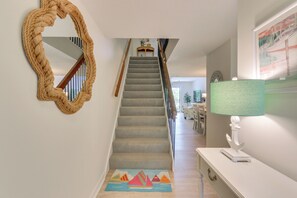 Interior - Steps to Beach & Pool: Hilton Head Island Condo! (Hilton Head Island)