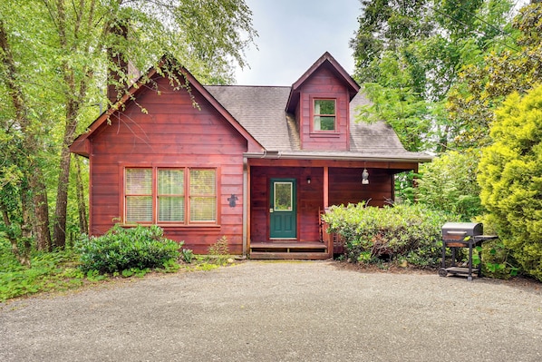 House (2 Bedrooms) | Front of property