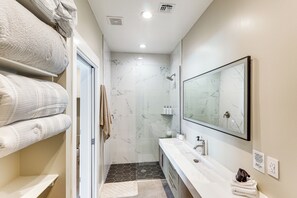 Talo (3 Bedrooms) | Sisätilat