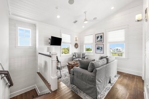 Smart-TV, peis og fotballspill