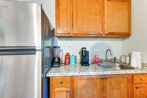 House (5 Bedrooms) | Interior - Breezy Lutz Home w/ Patio: Perfect for Long Stays (Lutz)