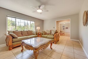 House (3 Bedrooms) | Interior - Shop, Hike & Explore: Fresno Home w/ Private Pool! (Fresno)