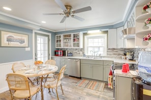 House (2 Bedrooms) | Interior - 1 Block to Beach: Home w/ Hot Tub in Port Clinton! (Port Clinton)