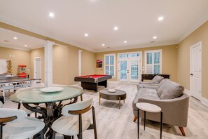 Casa (2 Bedrooms) | Interior