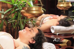 Sauna, hammam, soins corporels, massages des tissus profonds