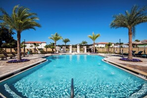 Where every day feels like a resort day - Stylish Getaway•Pool•Game Room•Near Disney (Kissimmee)