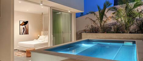 Luxury Suite, Sea View | Terrace/patio