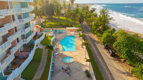 3-bedroom condo in superb Isabela with WiFi, fitness room, AC