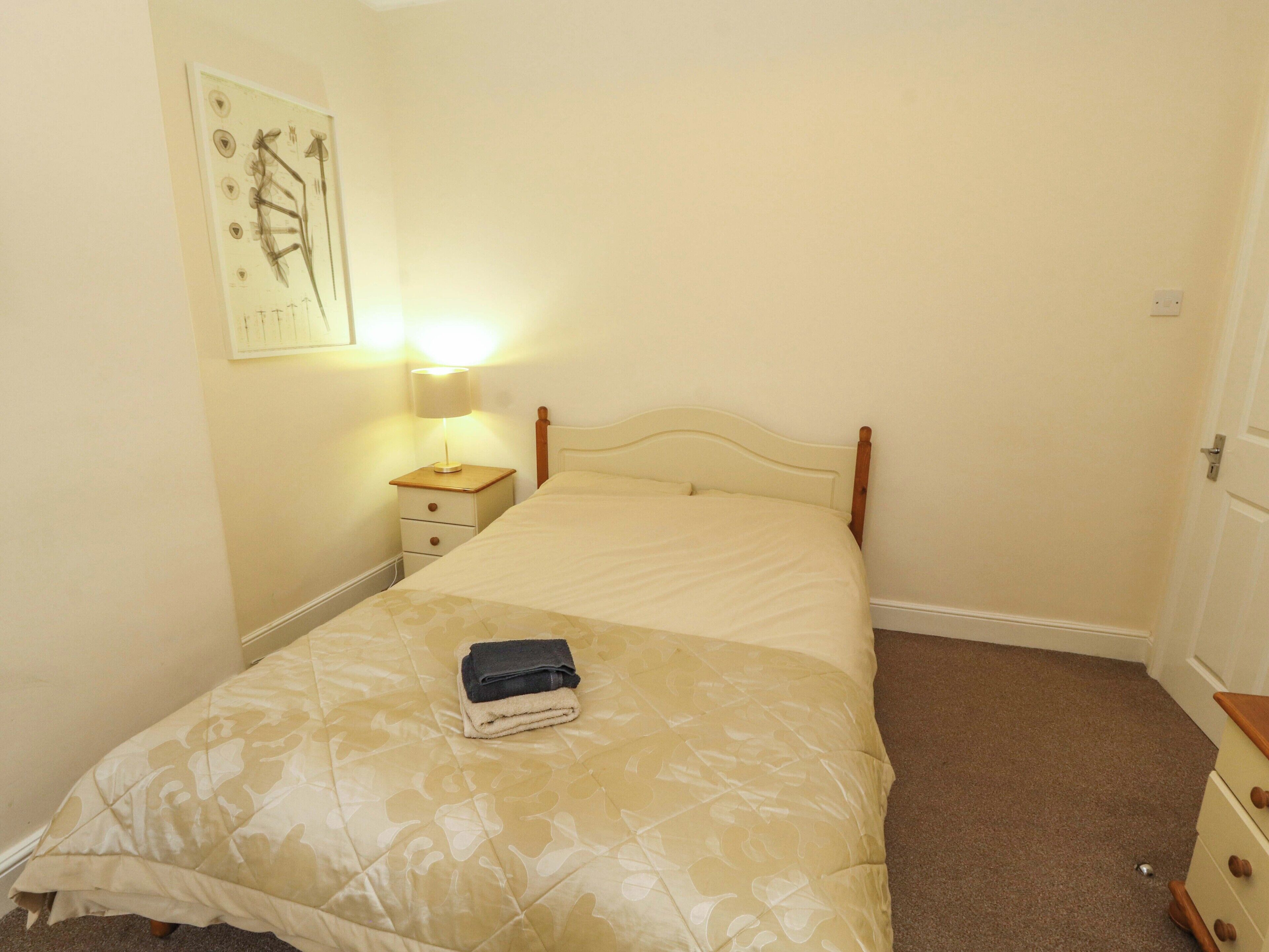 5 bedrooms, individually decorated, individually furnished, free WiFi