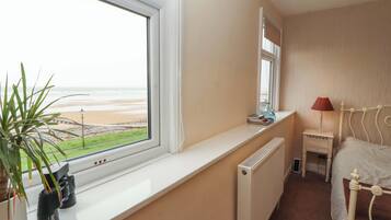 5 habitaciones, decoración personalizada y muebles diferentes