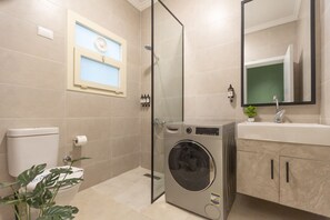 Bathroom - Green Light 2BR W/Balcony, Lotus, By Travelholic (Lotus)