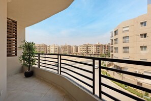 Property grounds - Cozy & Calm 1BR | Balcony Views in Lotus | Travelholic Stay (Lotus)