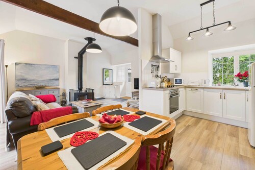 Host & Stay | Lane Farm Cottage