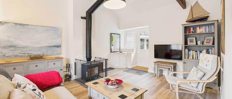 TV, fireplace, DVD player, offices
