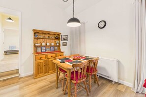 Dining - Host & Stay | Lane Farm Cottage (Easington)