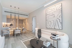 TV - Free housekeeping visits during your stay - StayShort - Amazing 1 Bedroom in Concept 7 JVC Sleeps 2 (Jumeirah Village Circle)