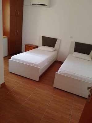 Basic Twin Room, Sea View