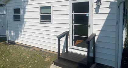 Cozy 1-bedroom house in charming Olean with WiFi