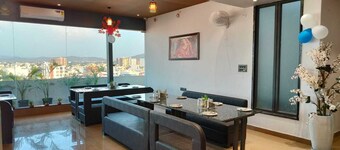 Hotel Maple Residence