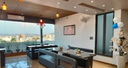 Hotel Maple Residence