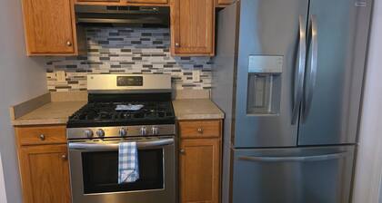 Beautiful & Spacious 3-Bedroom, 2 Bath Retreat! Comfort & Style in Douglasville